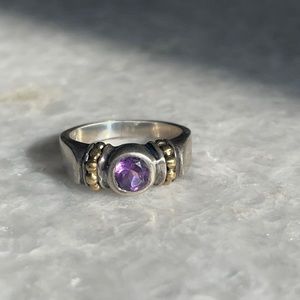 LAGOS ring with purple gemstone